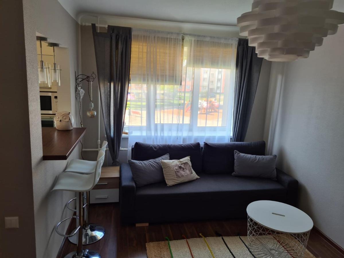 Central Line Apartment Ventspils Ngoại thất bức ảnh